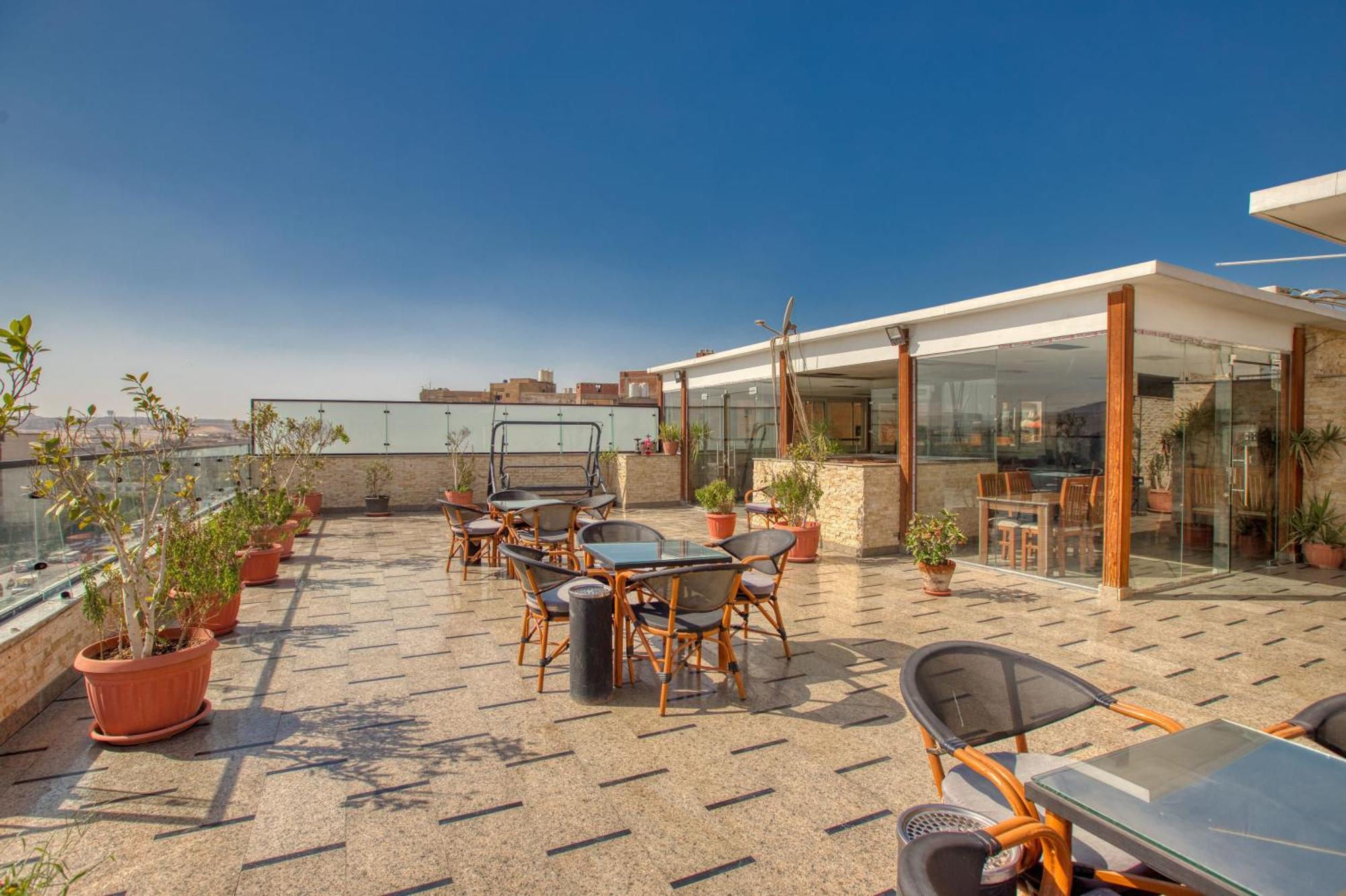 New Top Pyramids Hotel Cairo Exterior foto